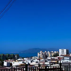 10 Min To Beach Cosy Flat Apartamento